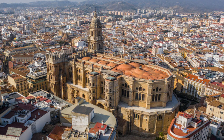 cathedral-of-the-incarnation-in-malaga-2023-11-27-05-24-20-utc